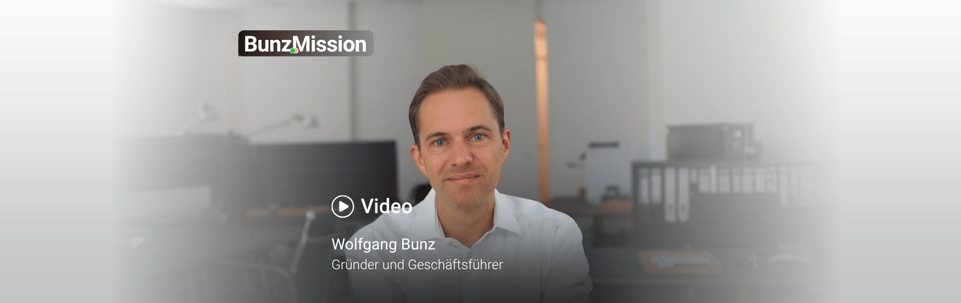 Bunz-Physiotherapie-Job-Bild_mit Videoplay-Button